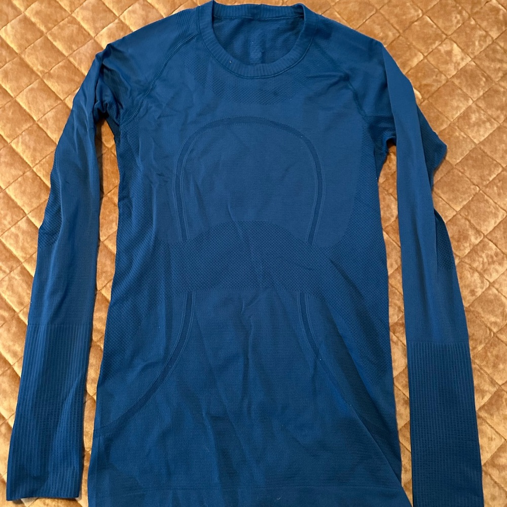 Swiftly Tech Long Sleeve Shirt